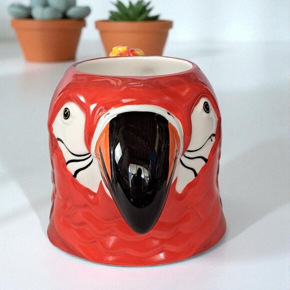 Mandalay Bay Casino Hotel Las Vegas Coffee Mug Parrot - Picture 4 of 16